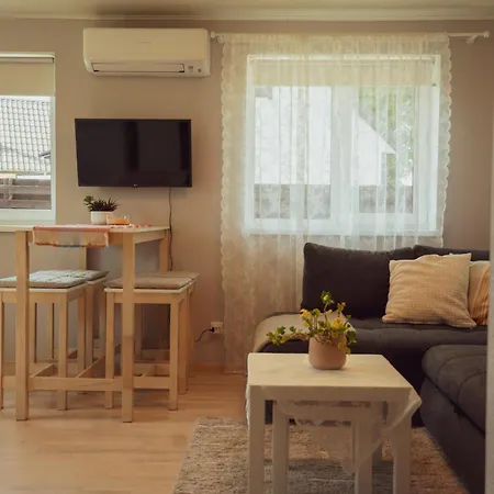 펜션 Lavender House 쿠레사아레
