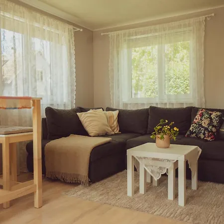 Lavender House 펜션 쿠레사아레